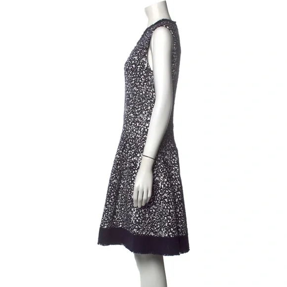 Splatter print navy/white Carolina Herrera fit & flare a-line dress sz6 Splatter print navy/white Carolina Herrera fit & flare a-line dress sz6